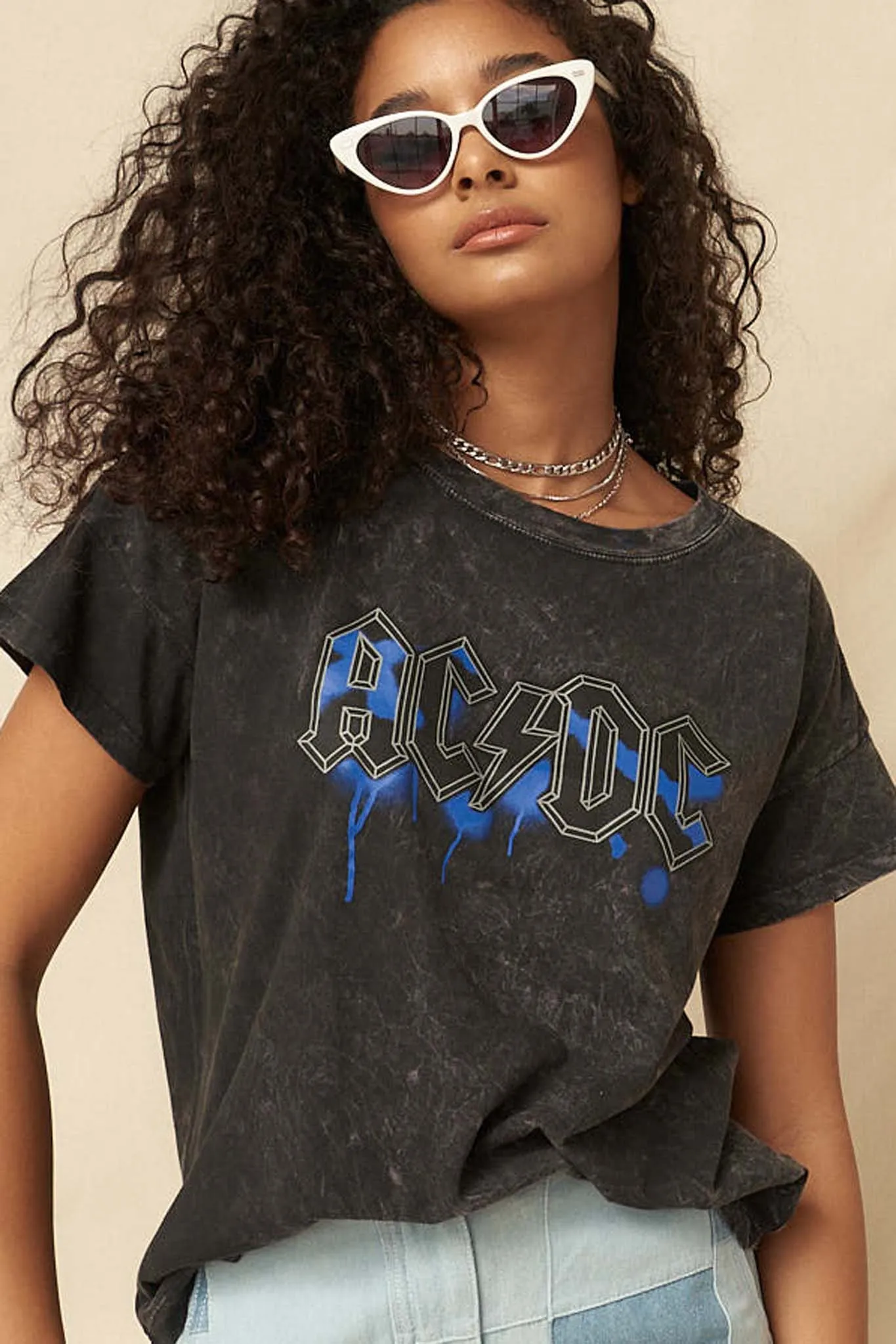 AC/DC Graffiti Logo Vintage-Wash Graphic Tee