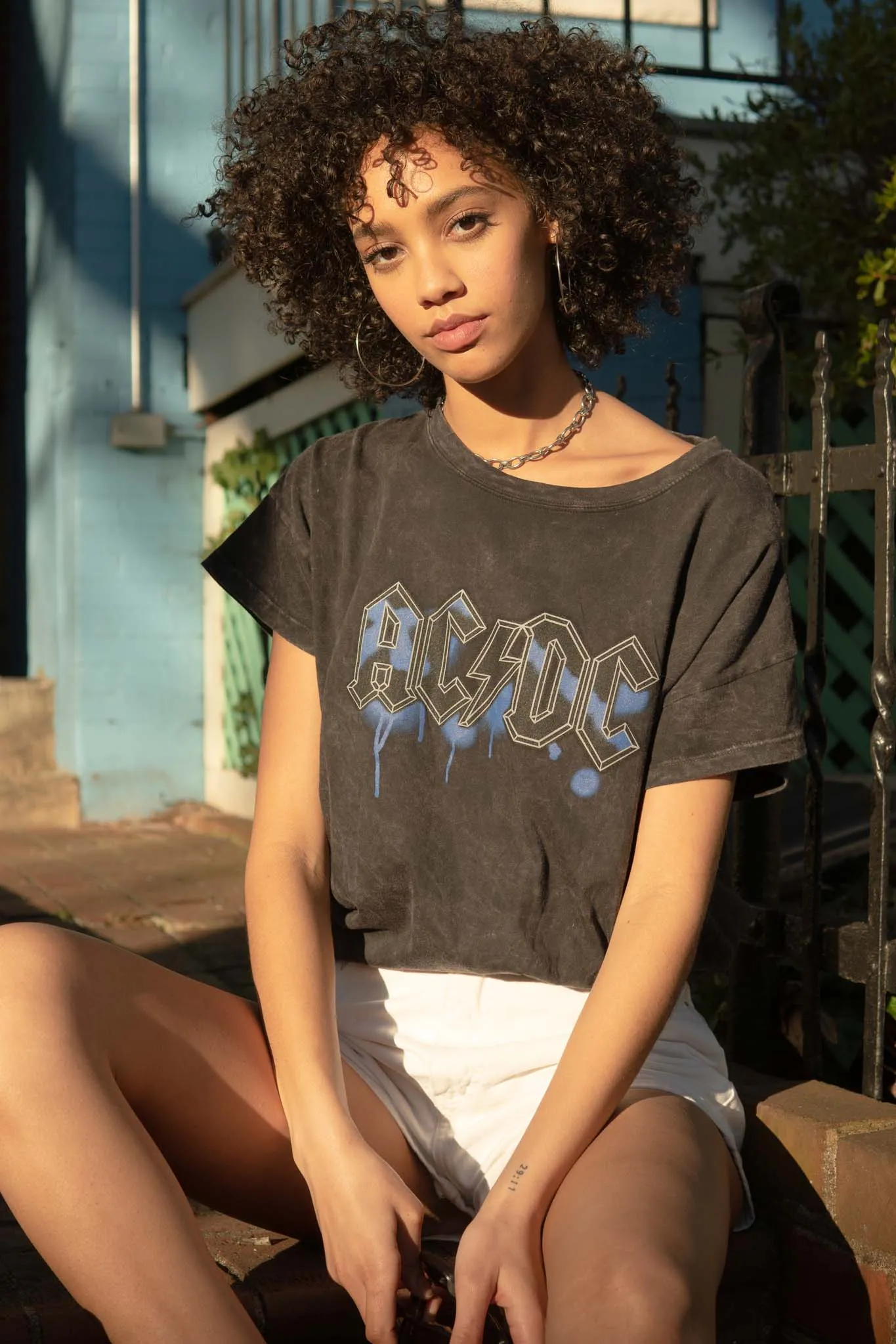 AC/DC Graffiti Logo Vintage-Wash Graphic Tee