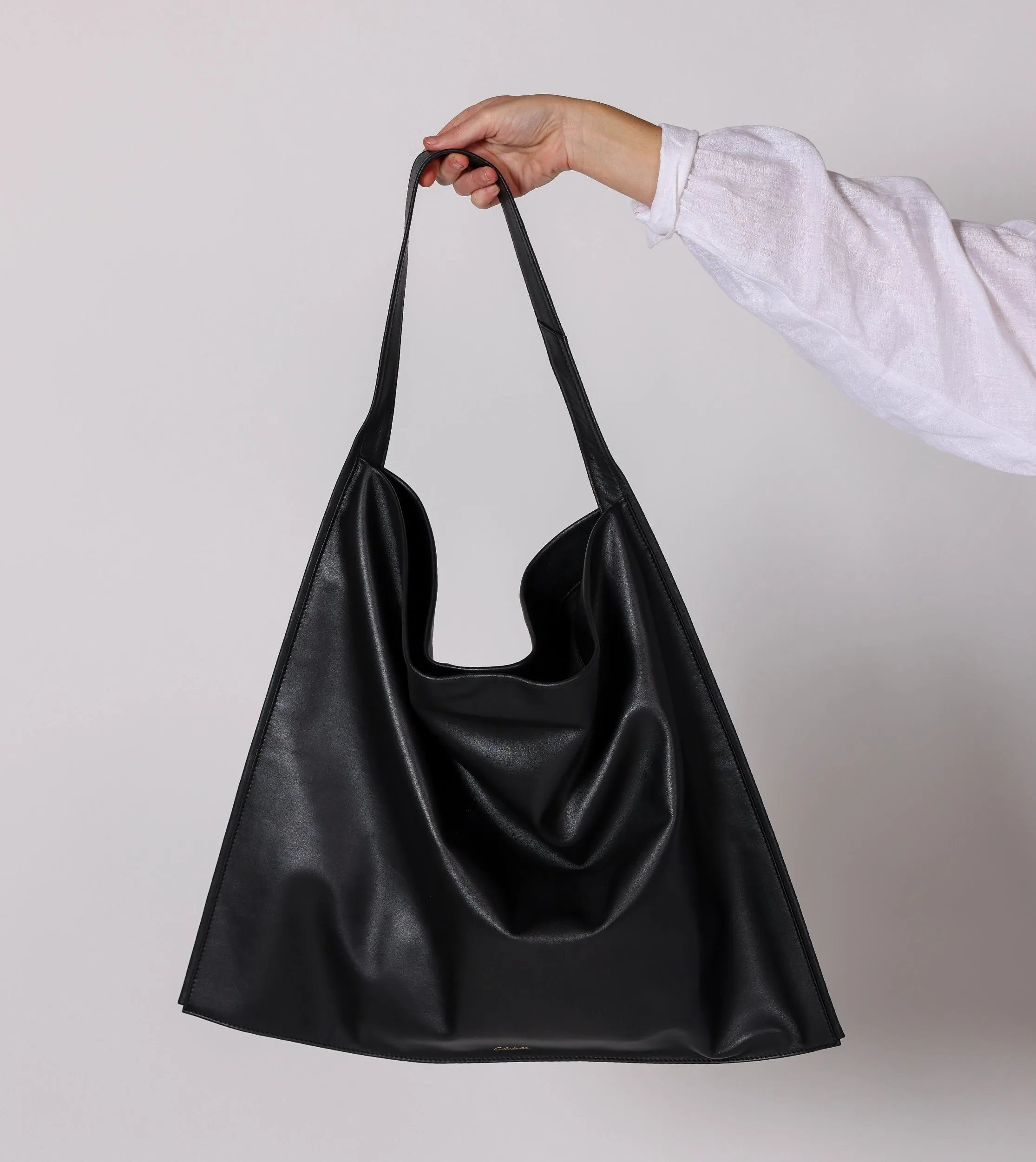 Ariadne Tote Bag | Black