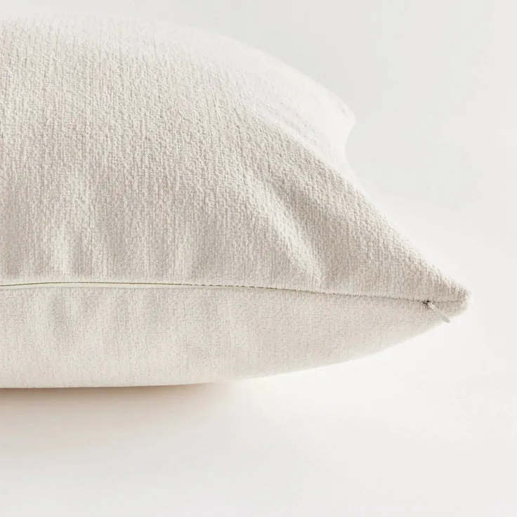 COOPER SQUARE INDOOR-OUTDOOR PILLOW 20"