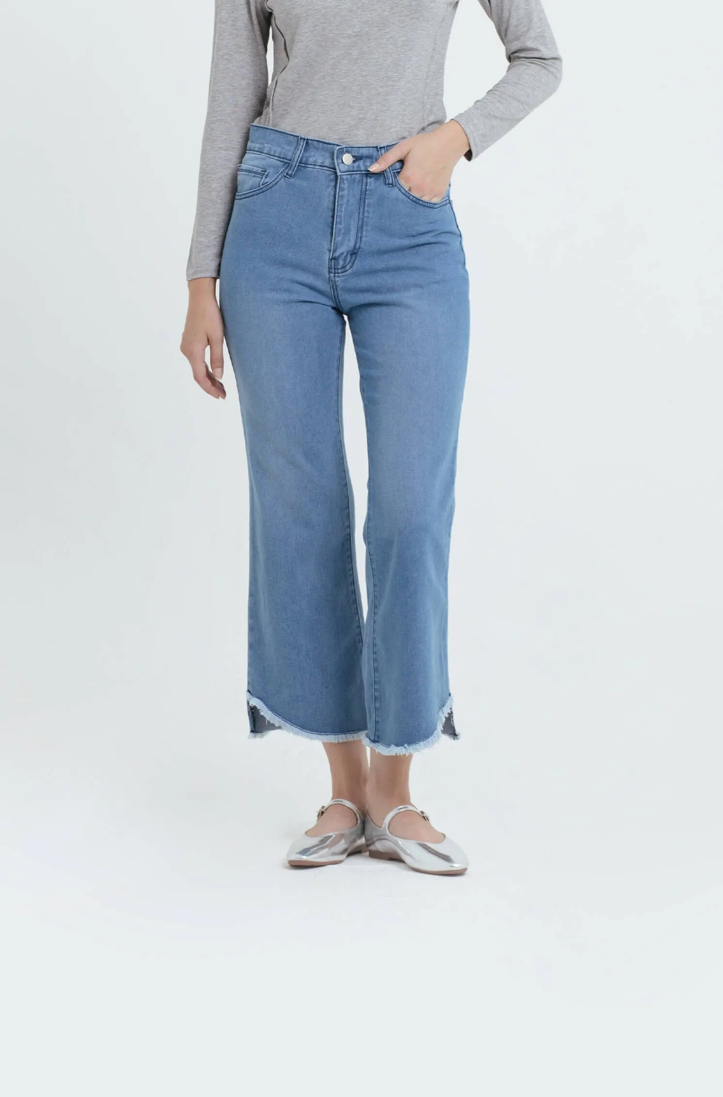 Light Blue Slit Cropped Jeans