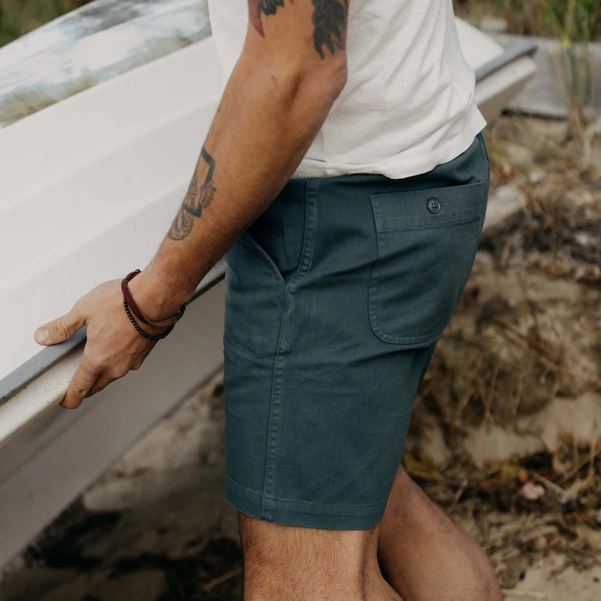 The Apres Short in Organic Deep Sea Foundation Twill