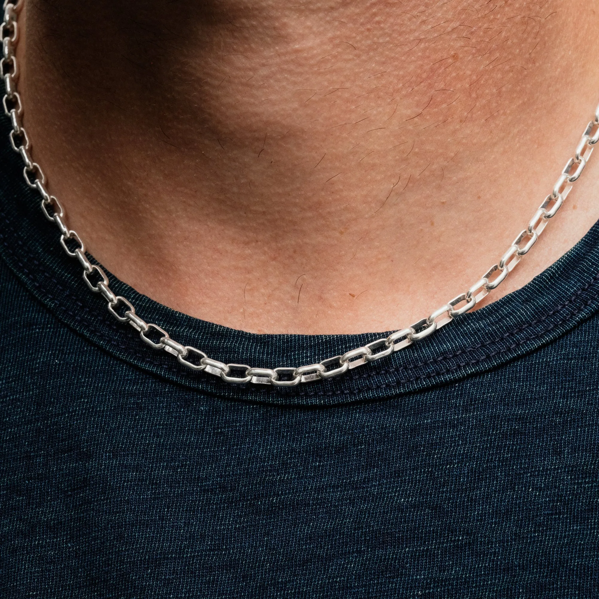 The Flat Head JC-011 Feather Hook Silver Chain